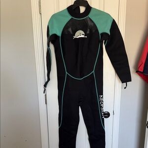 Neopskin Black and Teal Neoprene Wetsuit New Sz XL